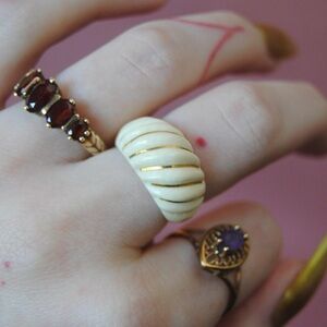 Elegant Cream and Gold Women's Ring Set